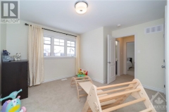 Real Estate -   520 BOBOLINK RIDGE, Ottawa, Ontario - 