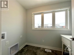 Real Estate -   236 ORMISTON CRESCENT, Nepean, Ontario - 