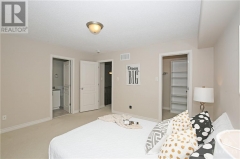 Real Estate -   616 GUERNSEY PLACE, Gloucester, Ontario - 